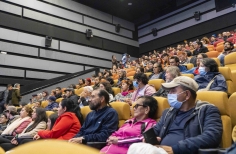 Proyección de los cortometrajes en la franja local