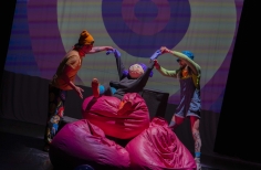 Performance durante la Toma Rosa 2023