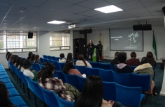 Emprende Talks: Desde el punto cero