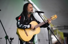 Toma artística por la paz