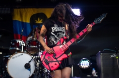 Rock al parque llega al barrio Lourdes