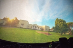  Lanzamiento película Una estrella en ascenso.