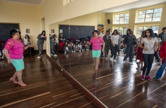 Escudriñando los ritmos argentinos. Casona de la danza.