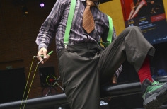 XIX Festival de teatro y circo de Bogotá. La media torta