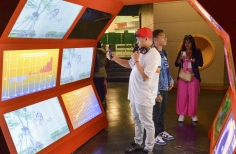 Semana Mundial del Espacio. Planetario