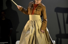 FIAV - QUIEN ES MARGARITA LEON. Teatro El Parque