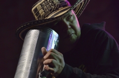 Tortazo Homenaje a la cumbia - Andrés Landero