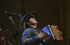 Tortazo Homenaje a la cumbia - Andrés Landero