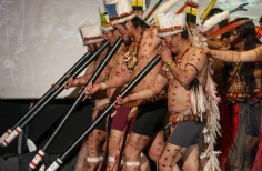 Danza indígena Teatro Jorge Eliécer Gaitán