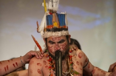 Danza indígena Teatro Jorge Eliécer Gaitán