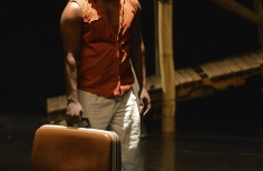 FIAV - ENTRE EL FLUJO DE SECRETOS. Teatro El Ensueño.