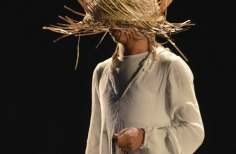 FIAV - ENTRE EL FLUJO DE SECRETOS. Teatro El Ensueño.