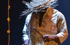 FIAV - ENTRE EL FLUJO DE SECRETOS. Teatro El Ensueño.