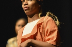 FIAV - ENTRE EL FLUJO DE SECRETOS. Teatro El Ensueño.