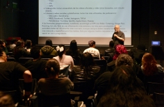 Taller práctico ¿Cómo conectar y vender tu música_ Universidad Central 