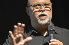 Taller práctico ¿Cómo conectar y vender tu música_ Universidad Central 