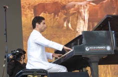 Joropo al parque. Valentino Caroprese Piano Joropo