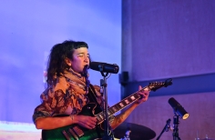 Beca Bogotá vive la noche 