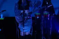 ELLAS CANTAN, SOY EMILIA