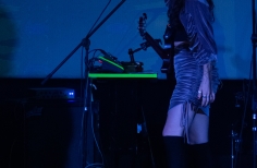 ELLAS CANTAN, SOY EMILIA