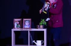 Obra Un té para las tres