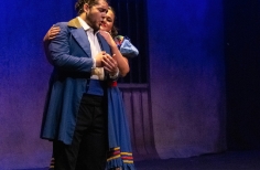 MARÍA LA O, SORDOS Y OYENTES.