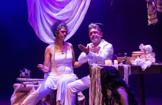 MARÍA LA O, SORDOS Y OYENTES.