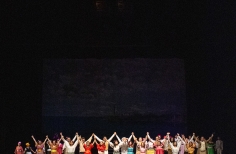 MARÍA LA O, SORDOS Y OYENTES.