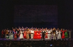 MARÍA LA O, SORDOS Y OYENTES.