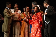 MARÍA LA O, SORDOS Y OYENTES.