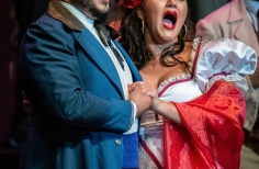 MARÍA LA O, SORDOS Y OYENTES.