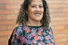 visita a grabar el contenido de redes sociales de mayo - DIA ESPECIAL DE LAS MADRES Crea Entre Nubes