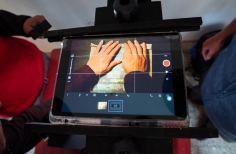 visita a grabar el contenido de redes sociales de mayo - Hospital Santa Clara