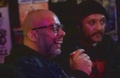 LA NOCHE NOS PERTENECE