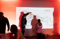 Crea un libro abierto, Corferias - Pabellon alcaldia - zona de talleres