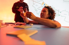 Crea un libro abierto, Corferias - Pabellon alcaldia - zona de talleres