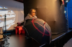 Obra de teatro Discurso contra los poderes de Antonin Artaud a cargo de La libélula dorada