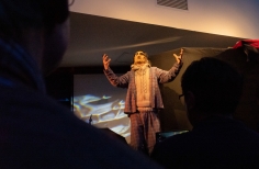 Obra de teatro Discurso contra los poderes de Antonin Artaud a cargo de La libélula dorada