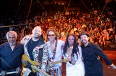 Top Show Colombo - Teatro al aire libre la Media Torta