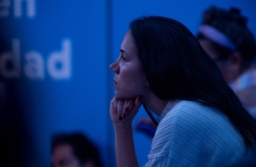 Lanzamiento Diario de un niño ceniza, de Daniel Montoya obra ganadora del Premio Nacional de Poesía Maria Mercedes Carranza 2024, a cargo de Alejandro Cortés y Laura Andrea Garzón - FILBO