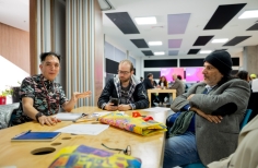 Retratos de Cocreación Capturando la Esencia de Cada Laboratorista en la Cinemateca de Bogotá