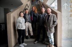 Retratos de Cocreación Capturando la Esencia de Cada Laboratorista en la Cinemateca de Bogotá