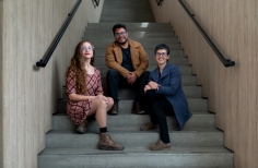 Retratos de Cocreación Capturando la Esencia de Cada Laboratorista en la Cinemateca de Bogotá