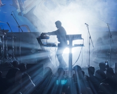 Julio Victoria en vivo - Planetario