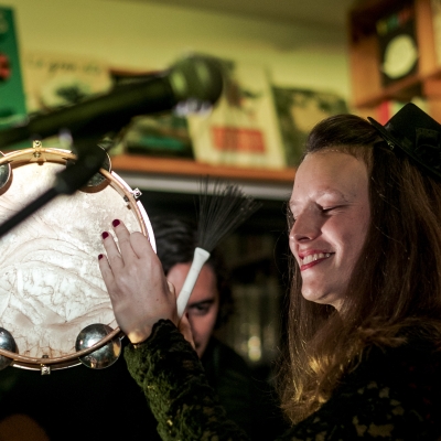 Pequeños Conciertos en Librerías: Zazous