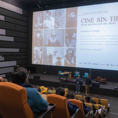 Apertura del ciclo de cine mudo.