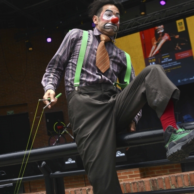 XIX Festival de teatro y circo de Bogotá. La media torta