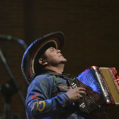 Tortazo Homenaje a la cumbia - Andrés Landero