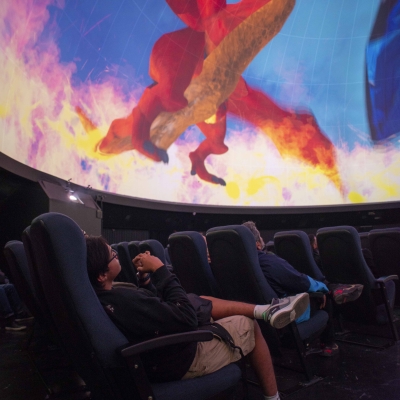 Franja de proyección fulldome - Materialidades Digitales