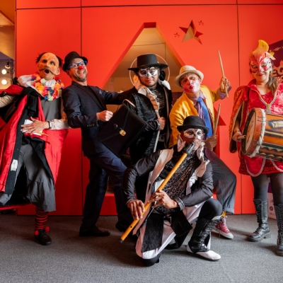 Crea un libro abierto, Corferias - Pabellon alcaldia - zona de talleres